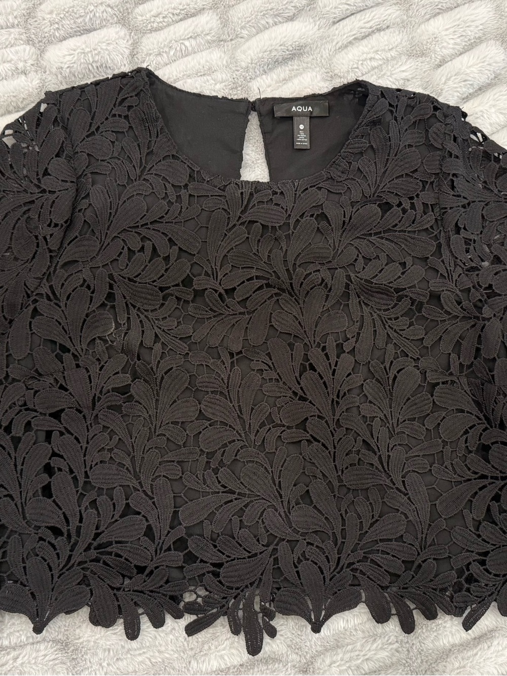 Aqua Black Short Sleeve Top